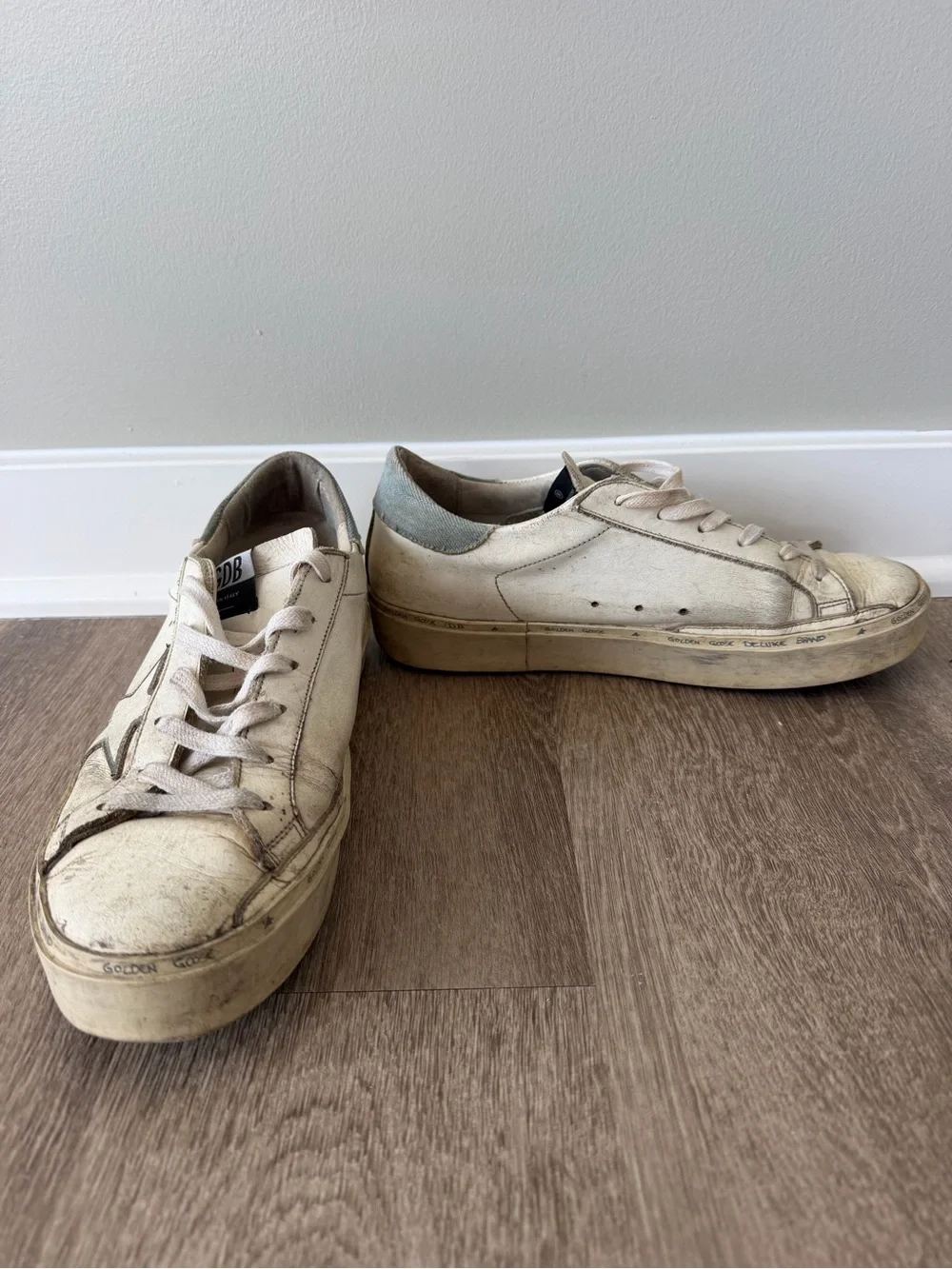 Golden Goose Style White Leather Star Sneakers